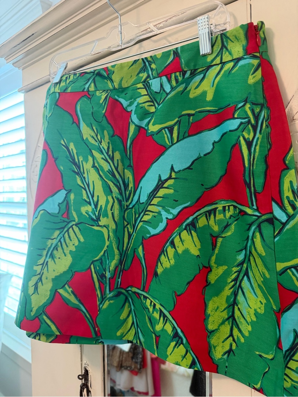 Vineyard Vines Tropical Leaf Print Mini Skirt - Bright pink & Green